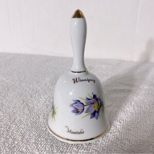 Vintage White Purple Flower With Gold Trim Winnipeg Ceramic Souvenir Bell
